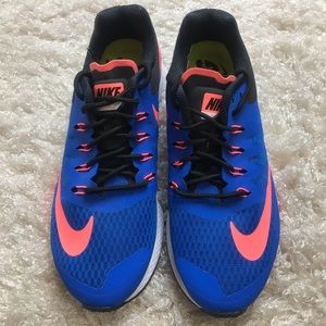 NEW   Nike Zoom Elite 7 Running Shoes